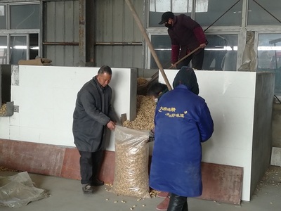 安徽固镇县 打造“农粮驿站+网店+贫困户”脱贫模式 助推粮食加工食品生产